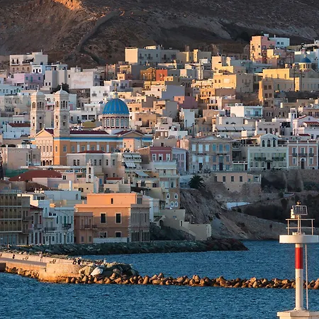 Blue Harmony Hotel Kini