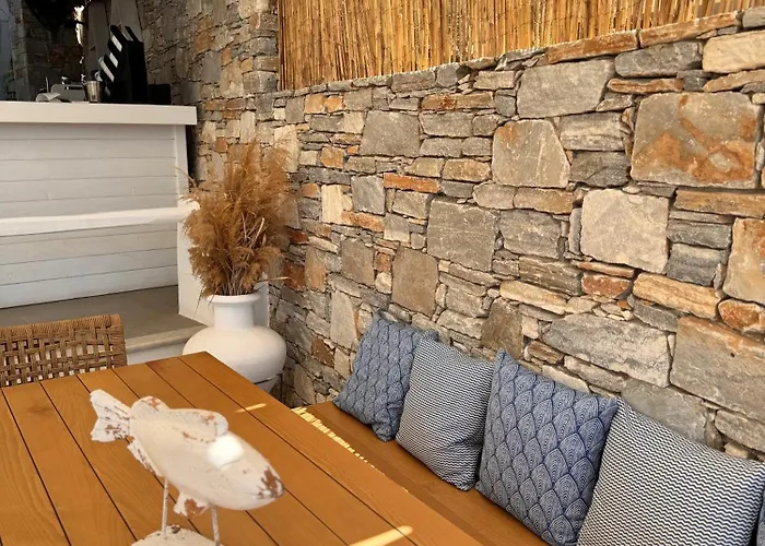 Blue Harmony 3* Kini